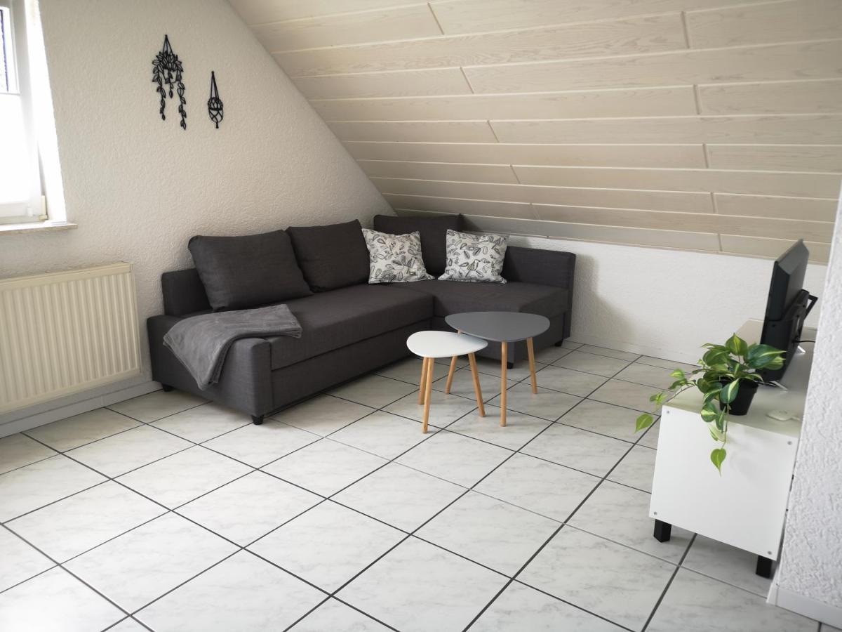 Familienfreundliche Ferienwohnung Mit Wohlfuehlbalkon Und Kostenlosem Parkplatz Nahe Messe Und Bodensee Meckenbeuren Bagian luar foto